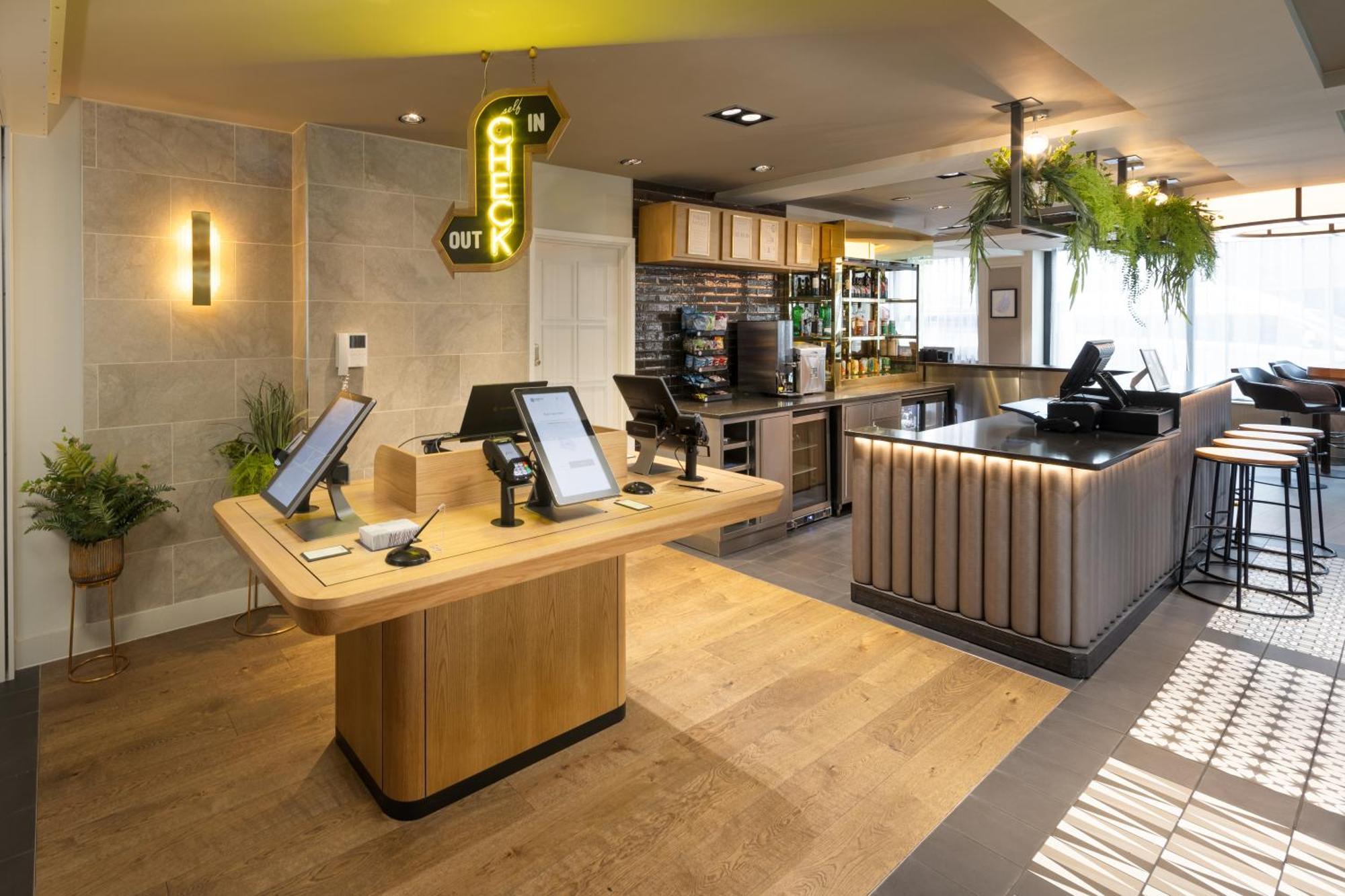 Point A Hotel London Kings Cross - St Pancras Экстерьер фото